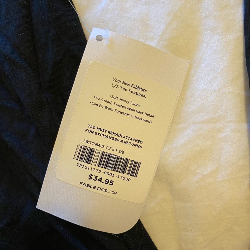 Switch back tee II - Picture 3 of 3